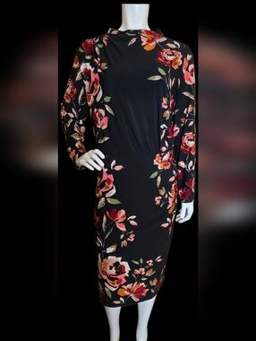 💛 59. Laura Plus Size 18 High Neck Dress